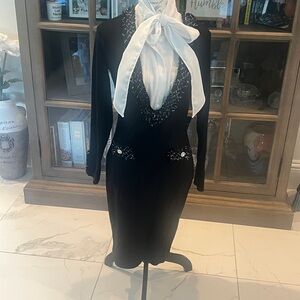 VENUS Black and White Dress